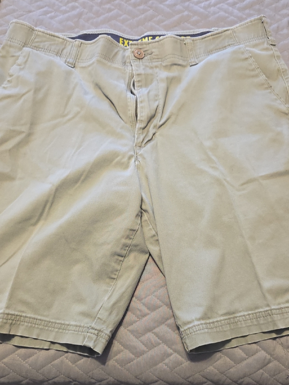 Lee Men's Light Olive Flat-Front Shorts